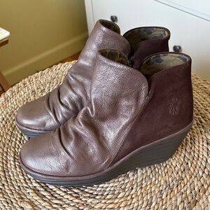 Fly London Yip Leather Brown Wedge Booties 39
